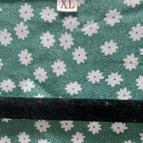 Green Floral Dress - Picture 4 of 4